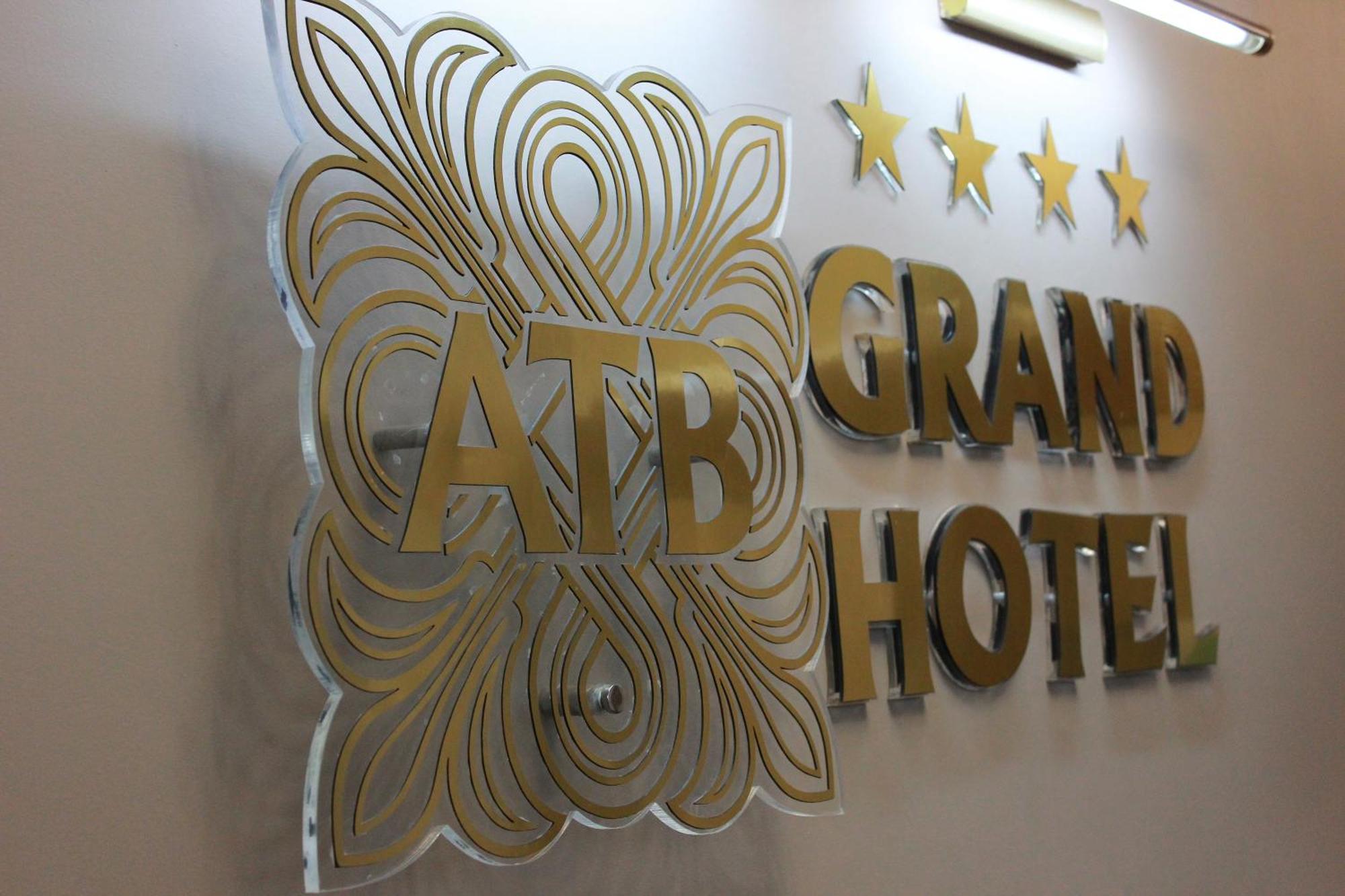 Atb Grand Hotel Atyraū Екстериор снимка